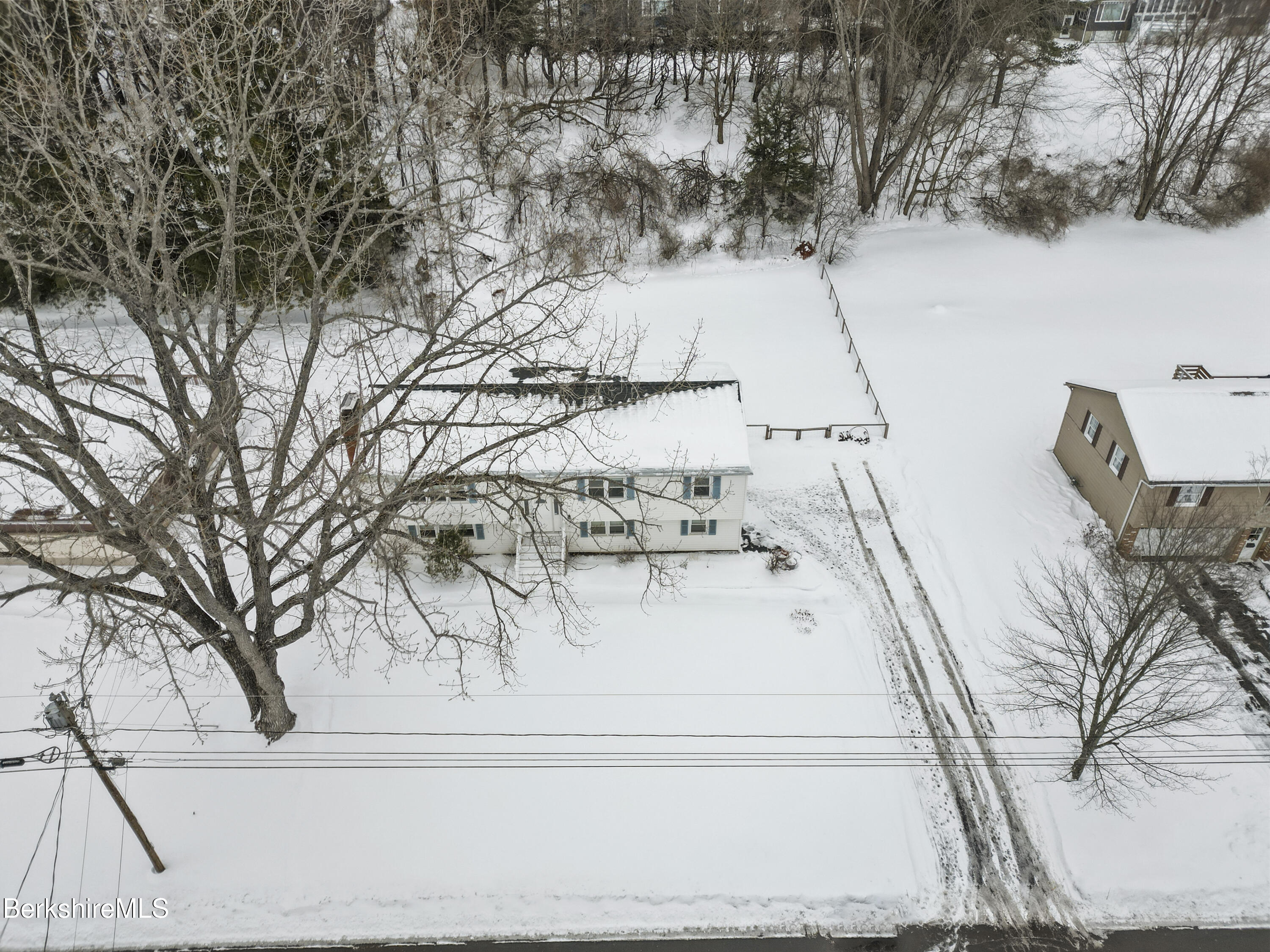 83 Alfred Drive Pittsfield, MA 01201 - Photo 47 of 49