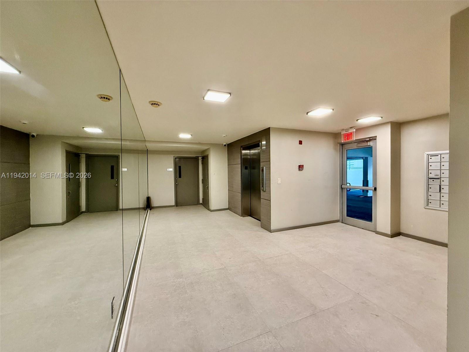 1605 Bay Road, Unit 407 Miami Beach, FL 33139 - Photo 3 of 35