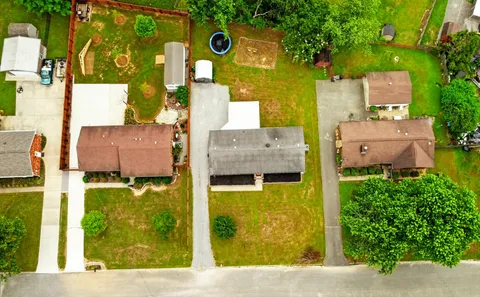 $349,900 | 272 North Wessington Place, Hendersonville, TN 37075