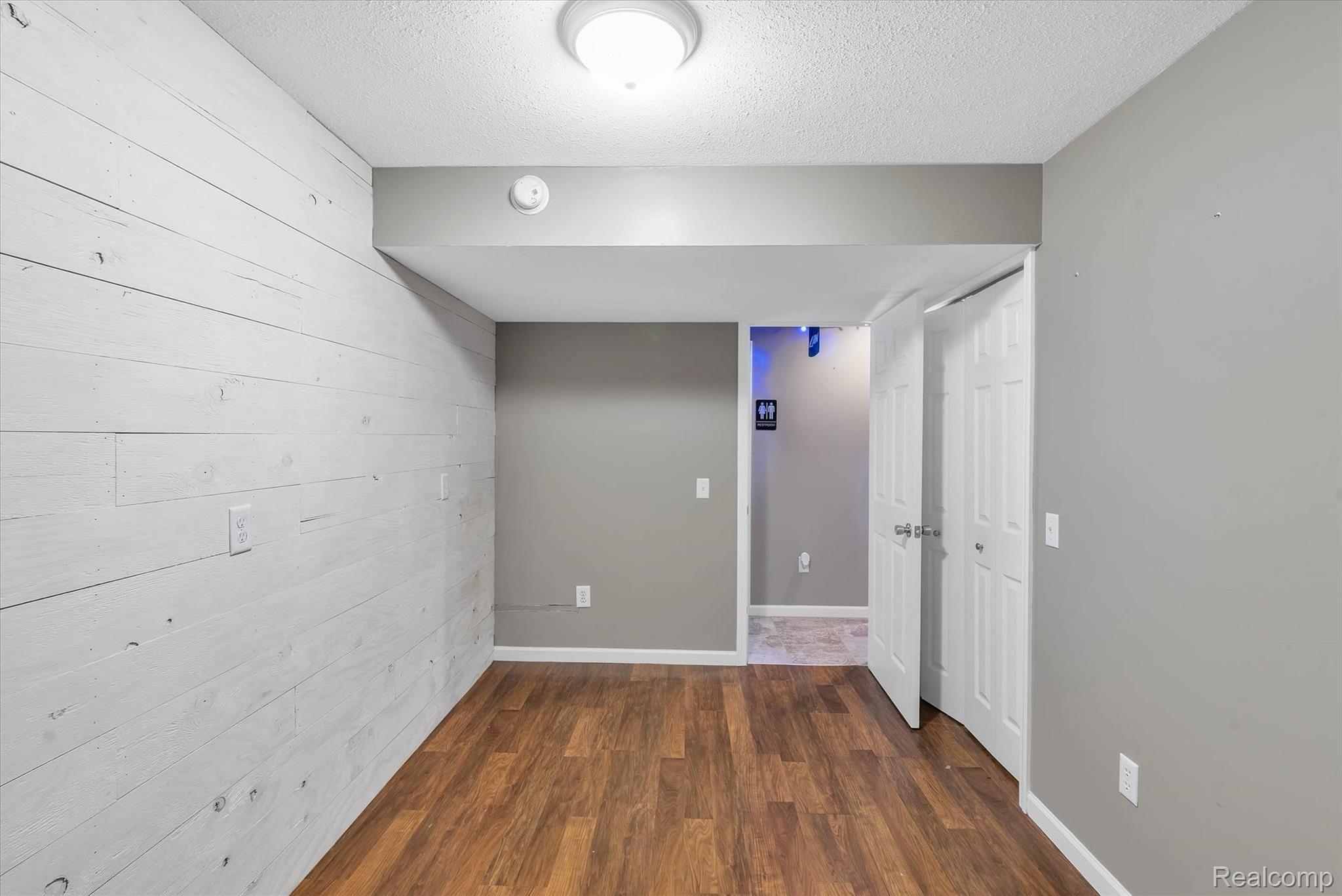 4499 East Dunbar Road Monroe, MI 48161 - Photo 40 of 74 basementbed1a.jpg