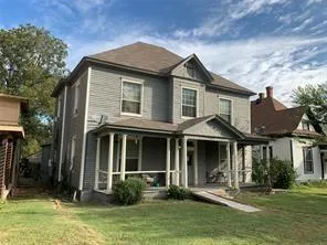 $1,200 | 617 West Gandy Street, Unit 3, Denison, TX 75020