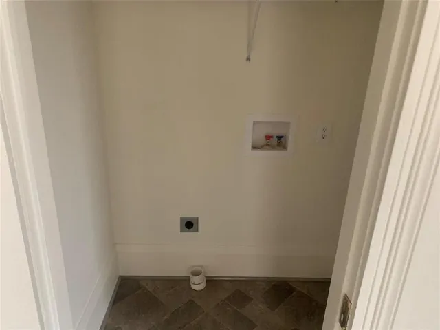 $1,200 | 617 West Gandy Street, Unit 3, Denison, TX 75020