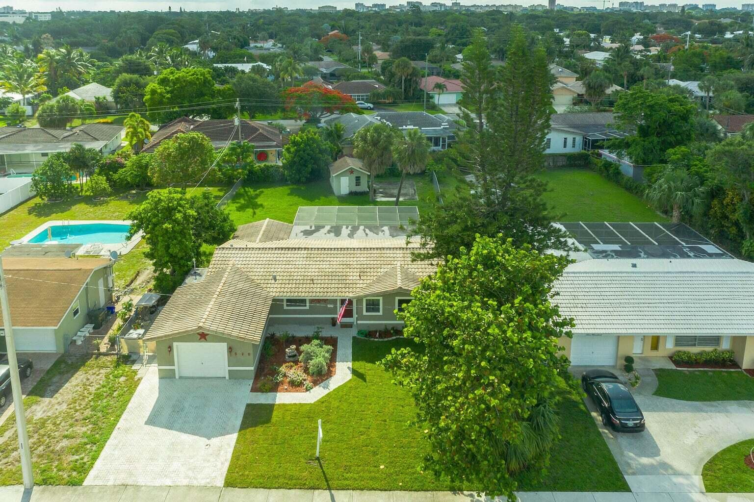 520 Northwest 12th Avenue Boca Raton, FL 33486 - Photo 1 of 40 other agent