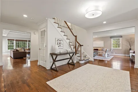 $3,150,000 | 16 John Jay Place, Rye, NY 10580