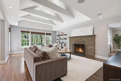 $3,150,000 | 16 John Jay Place, Rye, NY 10580
