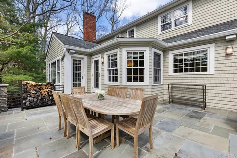 $3,150,000 | 16 John Jay Place, Rye, NY 10580