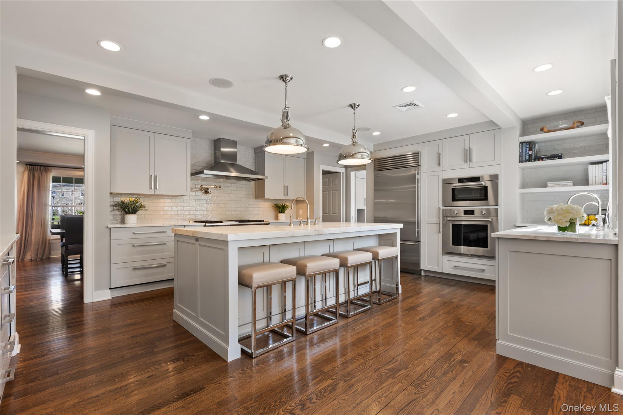 16 John Jay Place Rye, NY 10580 - Photo 5 of 50