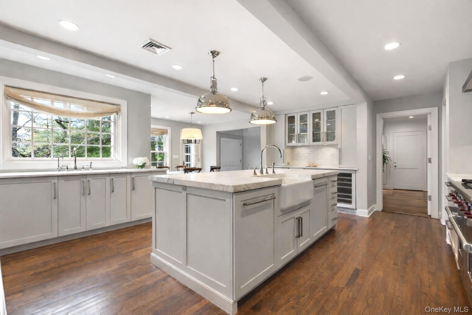 16 John Jay Place Rye, NY 10580 - Photo 7 of 50