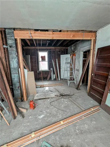 $89,800 | 403 Spruce Avenue, Kansas City, MO 64124