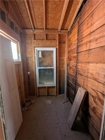 $89,800 | 403 Spruce Avenue, Kansas City, MO 64124