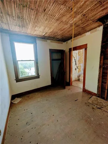 $89,800 | 403 Spruce Avenue, Kansas City, MO 64124