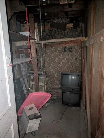 $89,800 | 403 Spruce Avenue, Kansas City, MO 64124