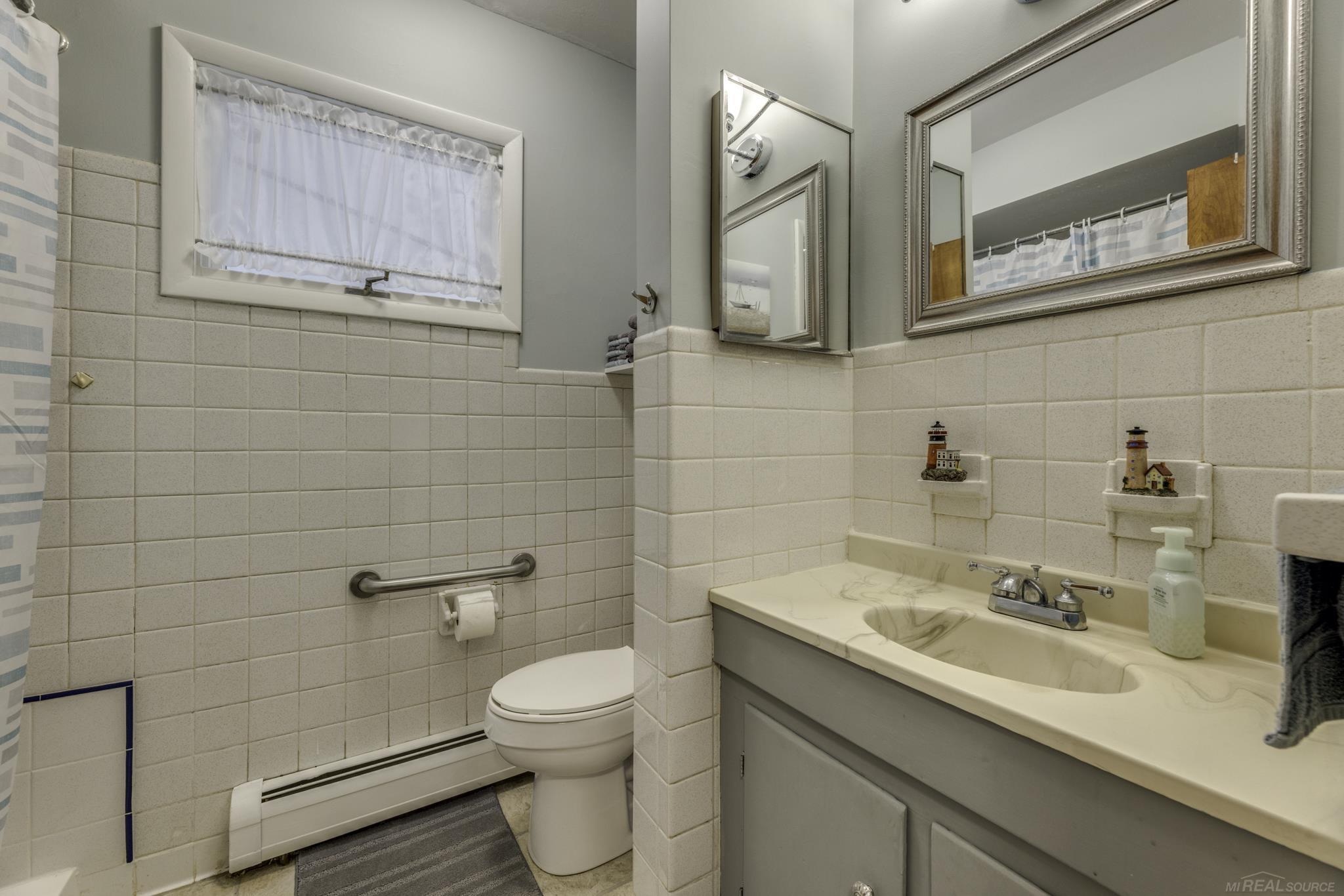 298 North Ridge Road Carsonville, MI 48419 - Photo 22 of 55 Main Floor Full Bath