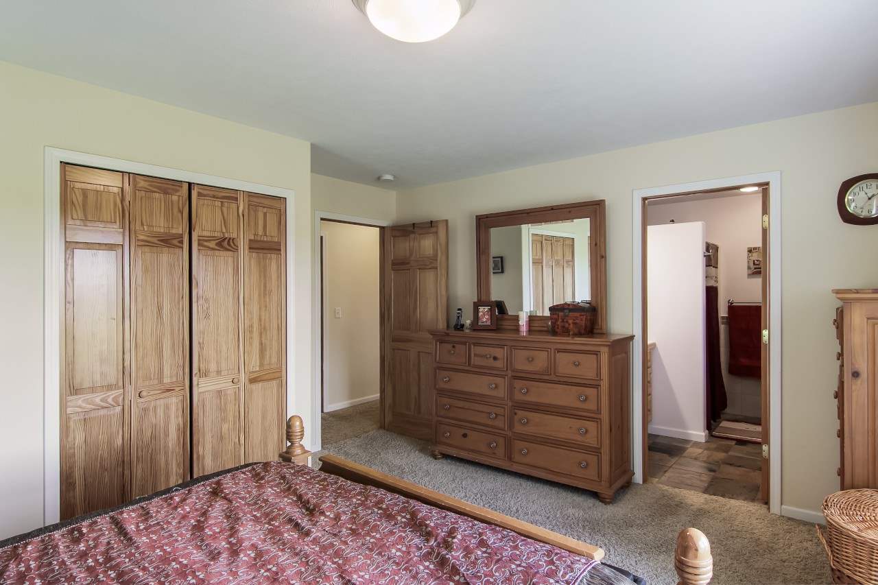 7211 Forest Lodge Road Traverse City, MI 49685 - Photo 16 of 34 1865564-15.JPG