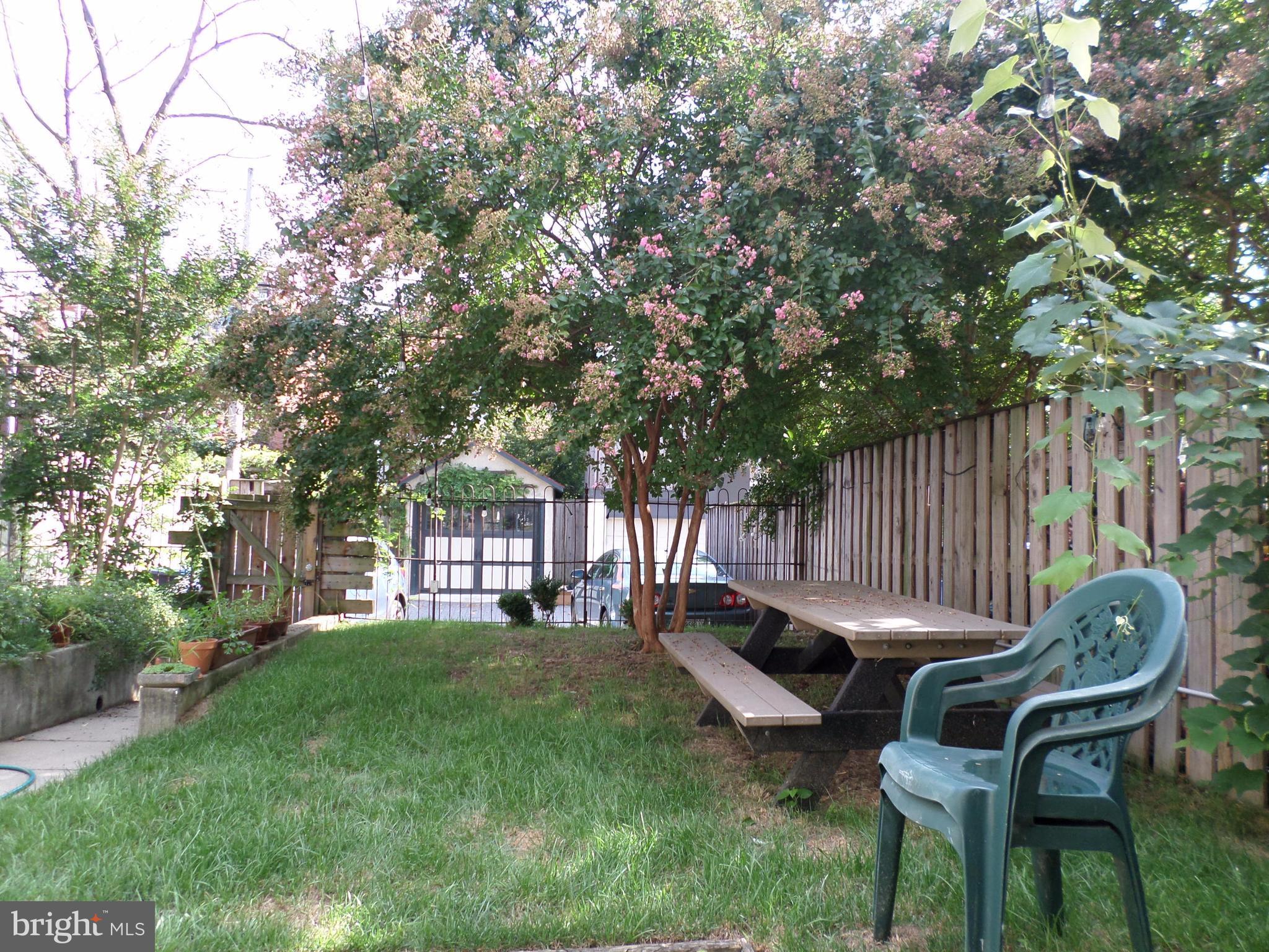 1740 Park Road Northwest Washington, DC 20010 - Photo 28 of 30 Exterior (Rear)