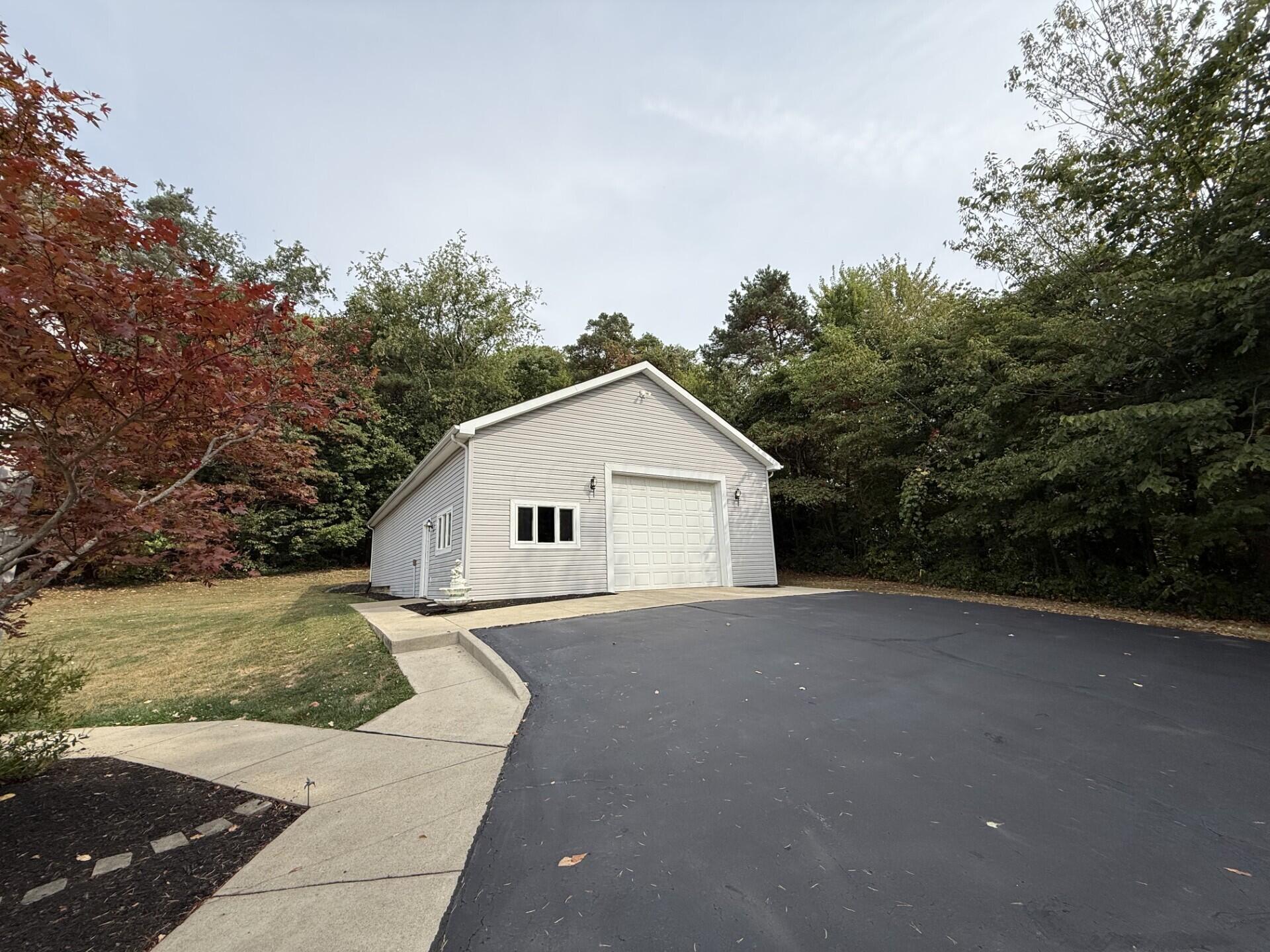 4760 Hopewell Church Road Southwest Lancaster, OH 43130 - Photo 26 of 39 30 x 61 Out Building