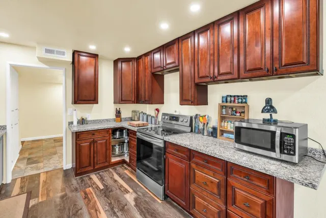 $490,000 | 7120 Conrad Drive, Sacramento, CA 95828