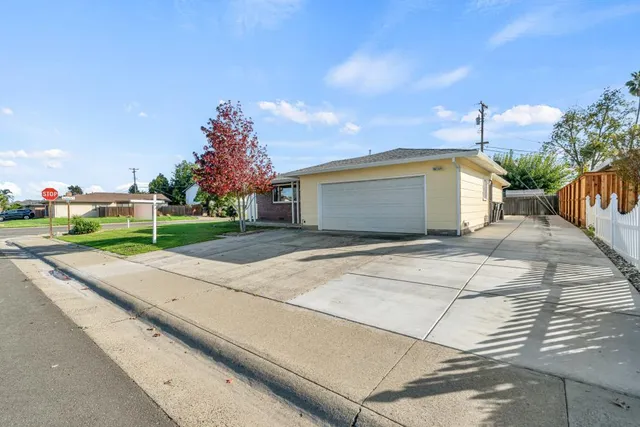$490,000 | 7120 Conrad Drive, Sacramento, CA 95828