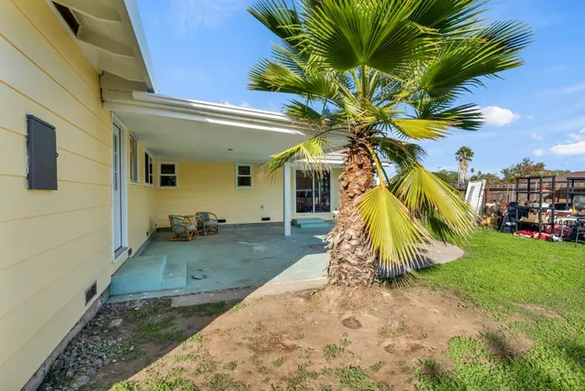 $490,000 | 7120 Conrad Drive, Sacramento, CA 95828