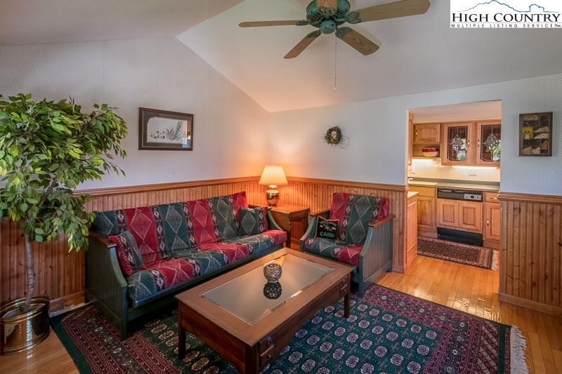 155 Ransom Street Blowing Rock, NC 28605 - Photo 3 of 23 Gallery Image 3