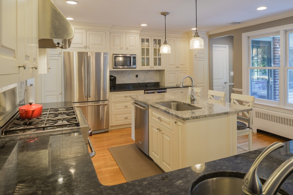 24 Bellevue Road Swampscott, MA 01907 - Photo 11 of 30