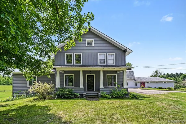 $925,000 | 10810 Petrieville Highway, Eaton Rapids, MI 48827