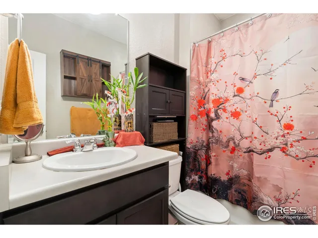 a view of a workspace with furniture