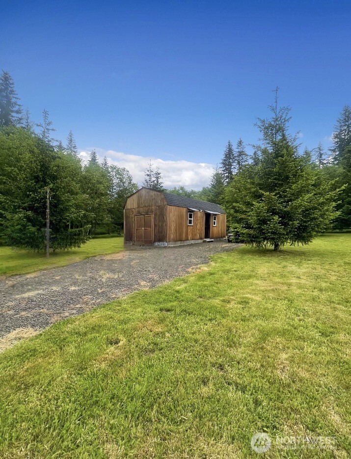 570 Elk Prairie Road Raymond, WA 98577 - Photo 11 of 39
