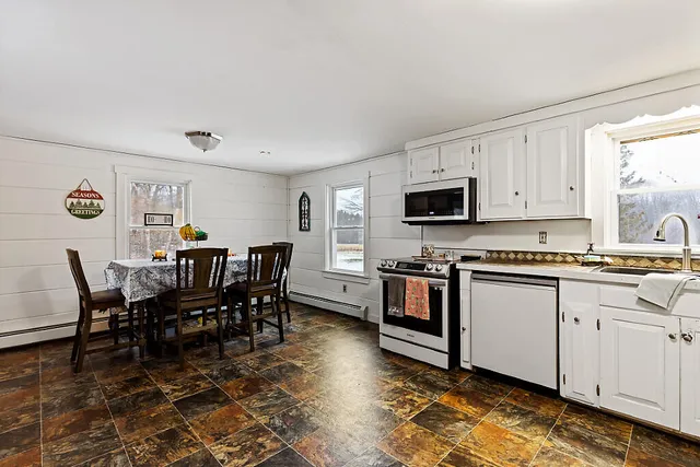 $415,000 | 18 Mayland Street, Oakland, ME 04963