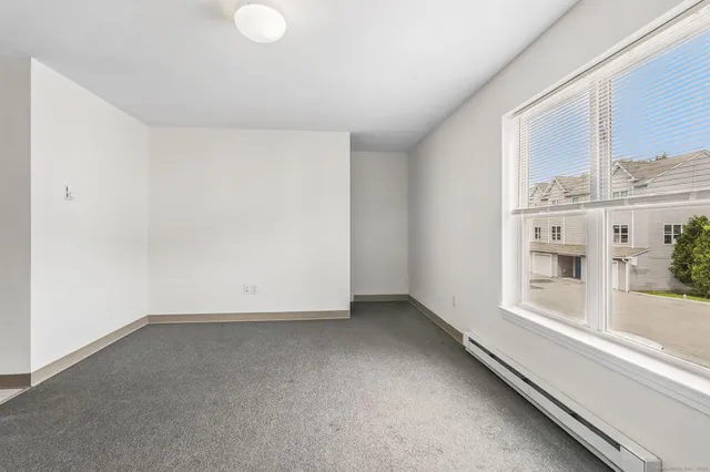 $2,750 | 62 Chestnut Street, Unit 19, Danbury, CT 06810