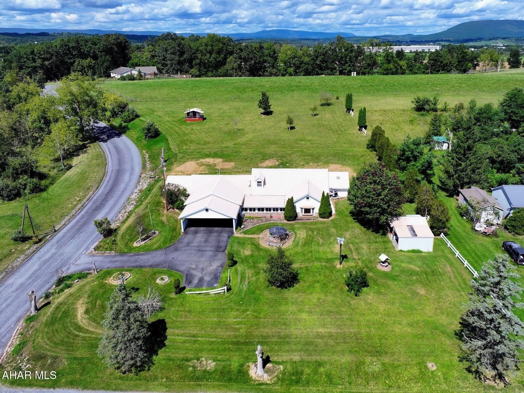 622 Country Ridge Road Bedford, PA 15522 - Photo 56 of 77 Gallery Image 56