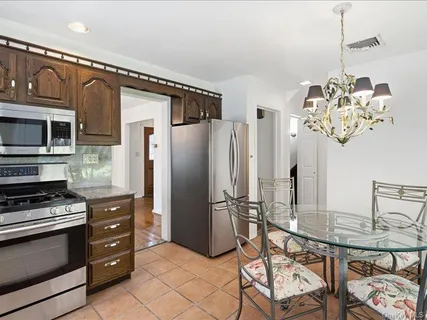 $999,000 | 100 Bayberry Avenue, Garden City, NY 11530