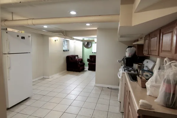 $260,000 | 2859 North Kostner Avenue, Unit 1, Chicago, IL 60641