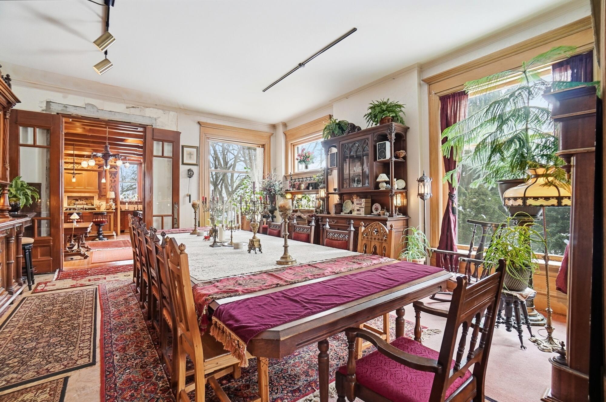 875 East Broad Street Columbus, OH 43205 - Photo 24 of 170 Dining Room