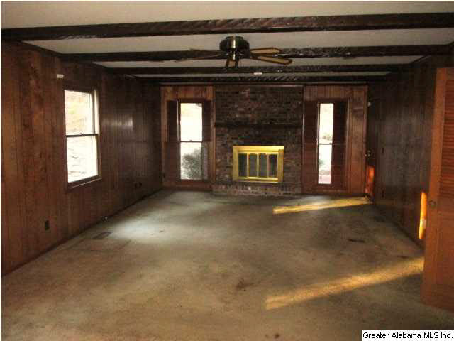 1010 Valley Road Jasper, AL 35501 - Photo 3 of 14