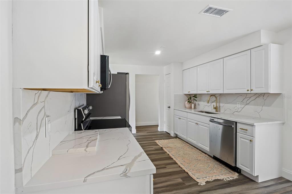 1310 Rosery Road Northeast Largo, FL 33770 - Photo 23 of 43 Gallery Image 23