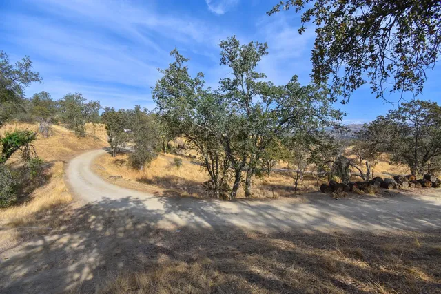 $749,000 | 20499 Auberry Road, Clovis, CA 93619