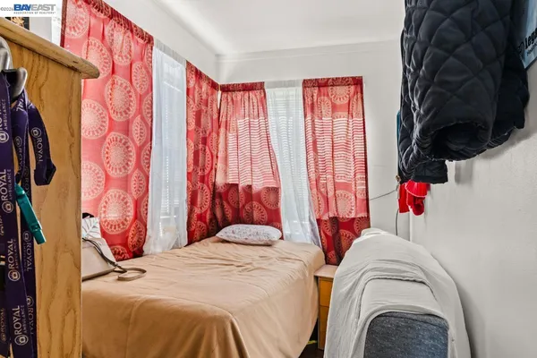 $998,000 | 674 Gleneagle Avenue, Hayward, CA 94544