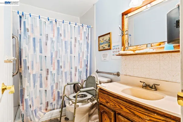 $998,000 | 674 Gleneagle Avenue, Hayward, CA 94544