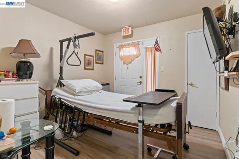 $998,000 | 674 Gleneagle Avenue, Hayward, CA 94544