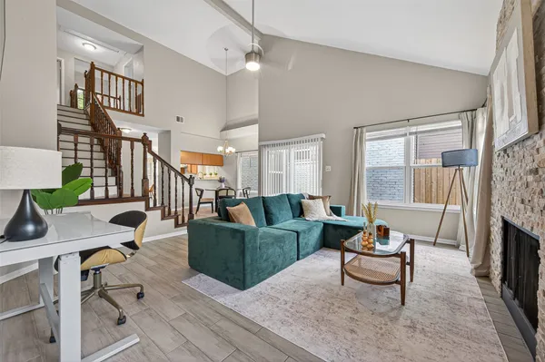 $4,000 | 6635 Queensclub Drive, Houston, TX 77069