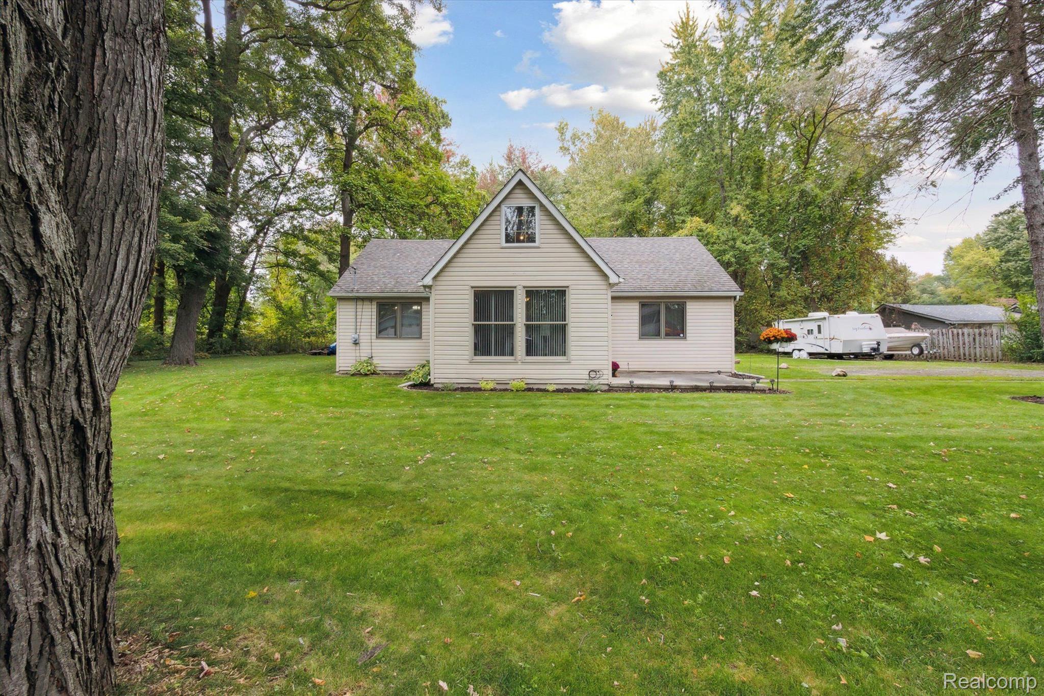 4926 Taft Road Algonac, MI 48001 - Photo 37 of 45 Gallery Image 37