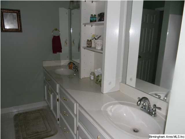 1012 Independence Drive Alabaster, AL 35007 - Photo 18 of 27