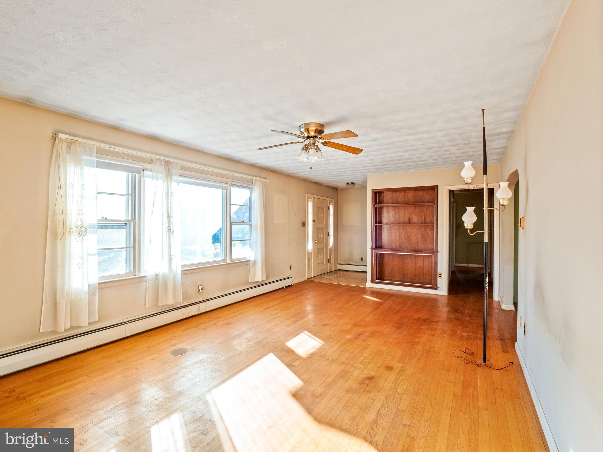 3808 Chantilly Road Chantilly, VA 20151 - Photo 11 of 30 Gallery Image 11