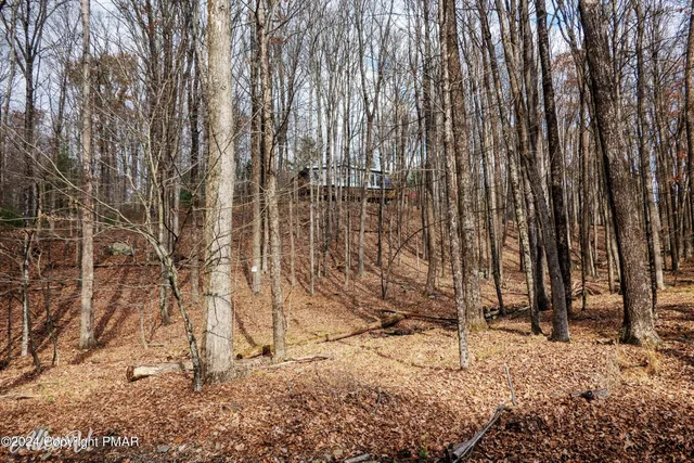 $159,999 | Hidden Hollow, Hawley, PA 18428