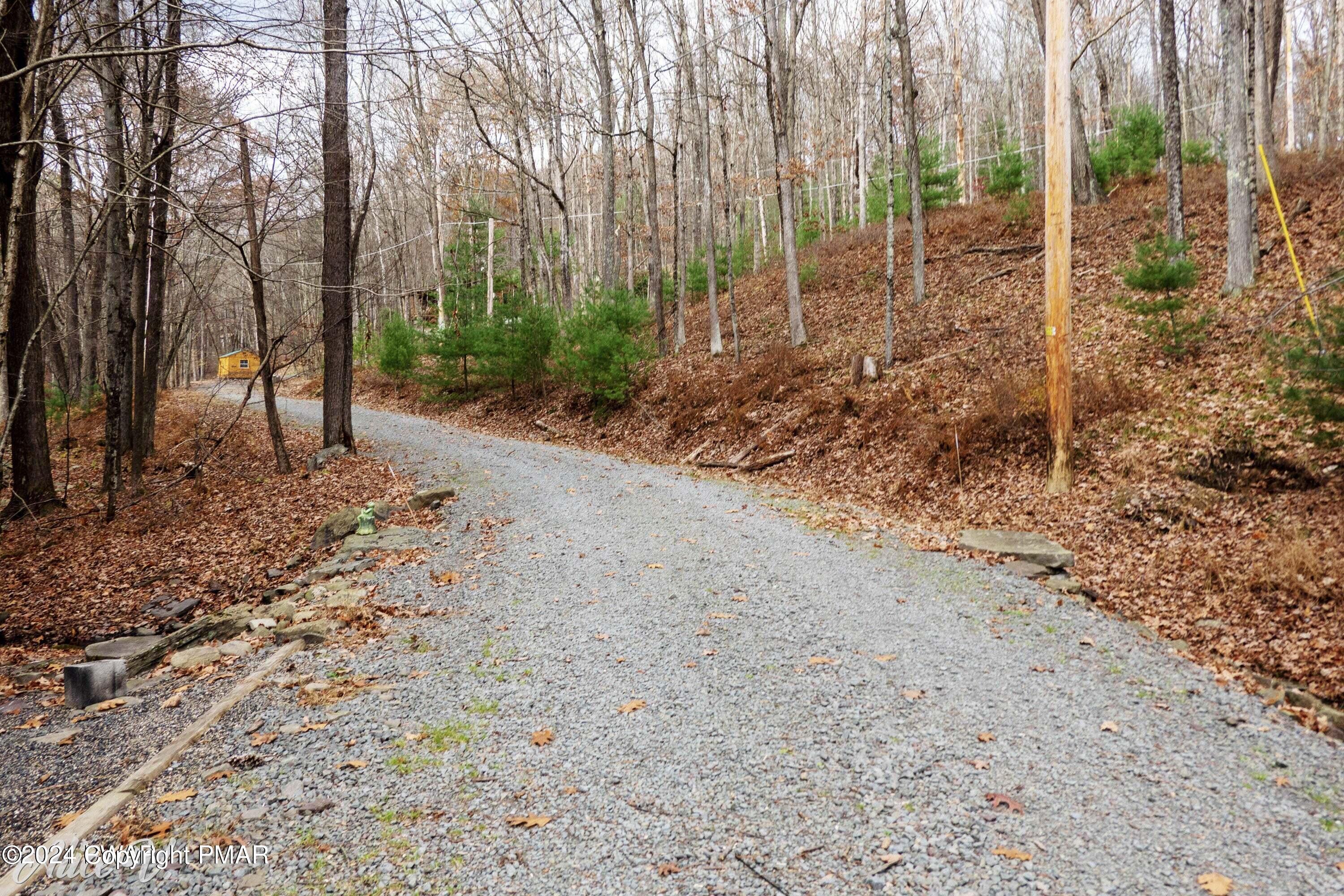 Hidden Hollow Hawley, PA 18428 - Photo 19 of 29 Hug 16