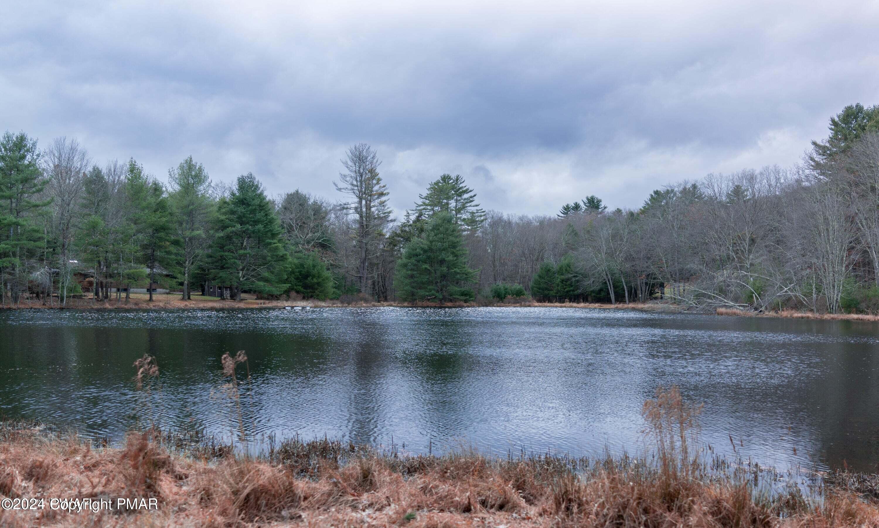 Hidden Hollow Hawley, PA 18428 - Photo 23 of 29 Hug 20