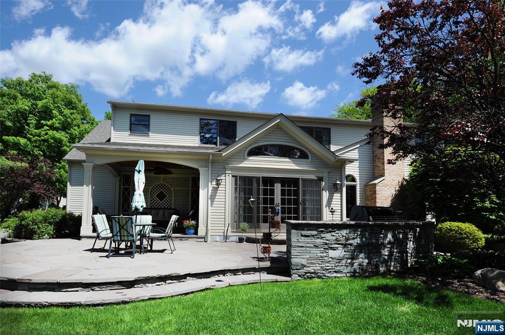 273 Joshua Lane Wyckoff, NJ 07481 - Photo 5 of 17 a view of house and yard with green space