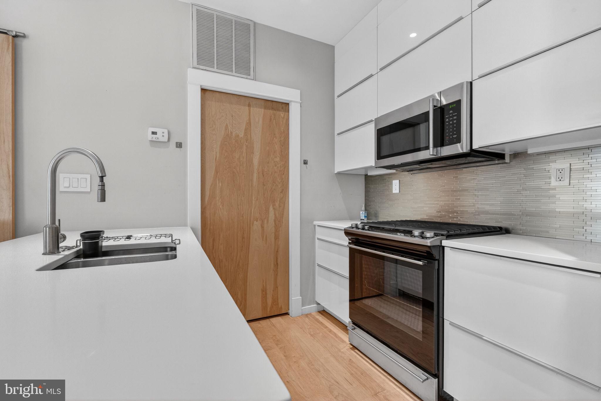 1620 15th Street Northwest, Unit 2 Washington, DC 20009 - Photo 12 of 29