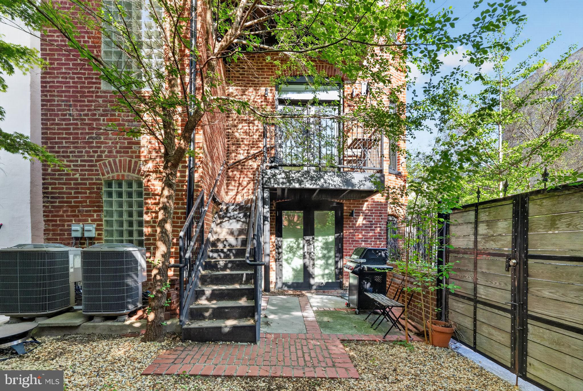 1620 15th Street Northwest, Unit 2 Washington, DC 20009 - Photo 27 of 29